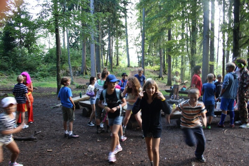 Village Camps International Summer Camp Leysin, Switzerland 2025-08-09 https://www.villagecamps.com/journals_admin/images/713-45-survival (12).jpg